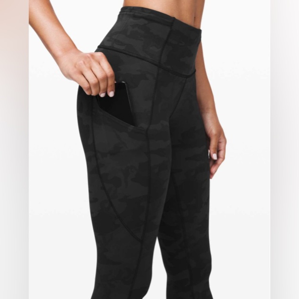 4088 & 4092 -Lululemon Fast & Free Tight II 25" *Non-Reflective Nulux Camo/Grey